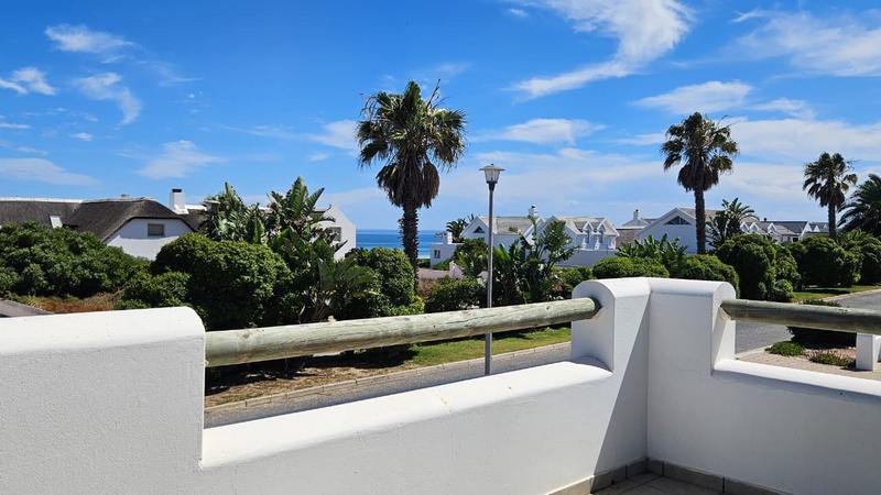 4 Bedroom Property for Sale in Lampiesbaai Western Cape